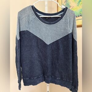 Jane + Delancey Denim Look CREWNECK Sweatshirt. Size Large. Good Preloved.